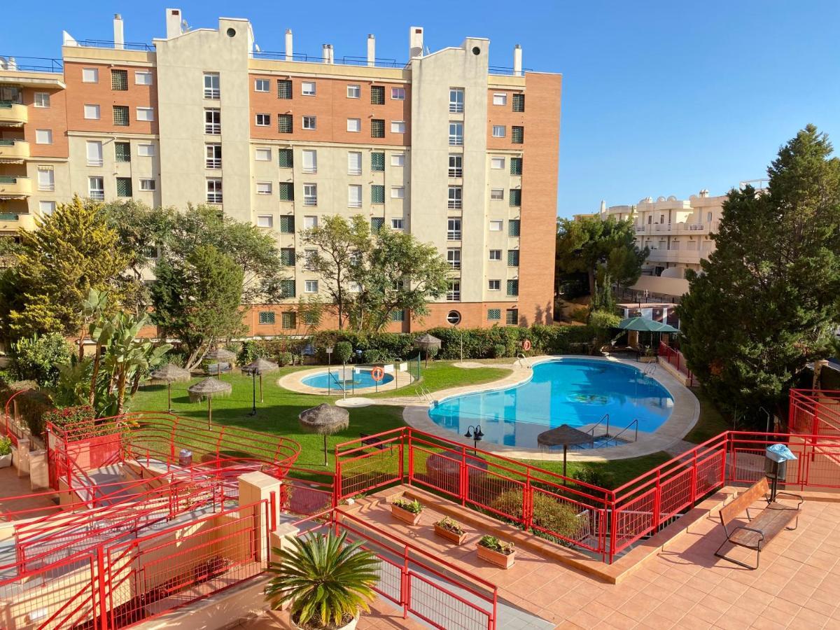 Costa Del Sol Seaside Studio - 5 Mins From Beach 丰希罗拉 外观 照片