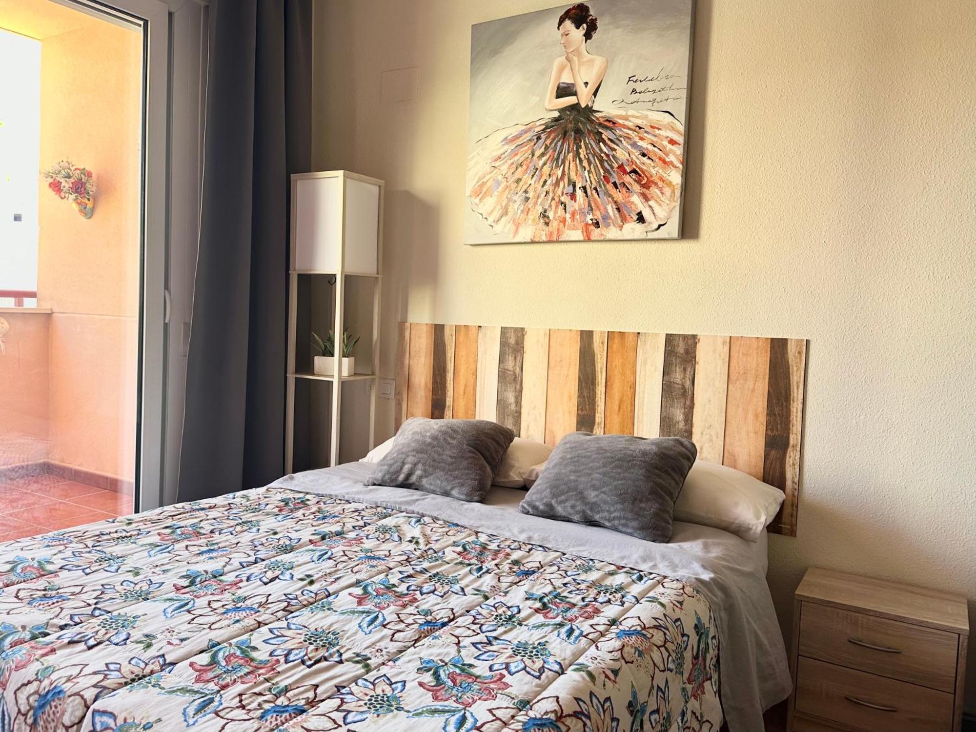 Costa Del Sol Seaside Studio - 5 Mins From Beach 丰希罗拉 外观 照片