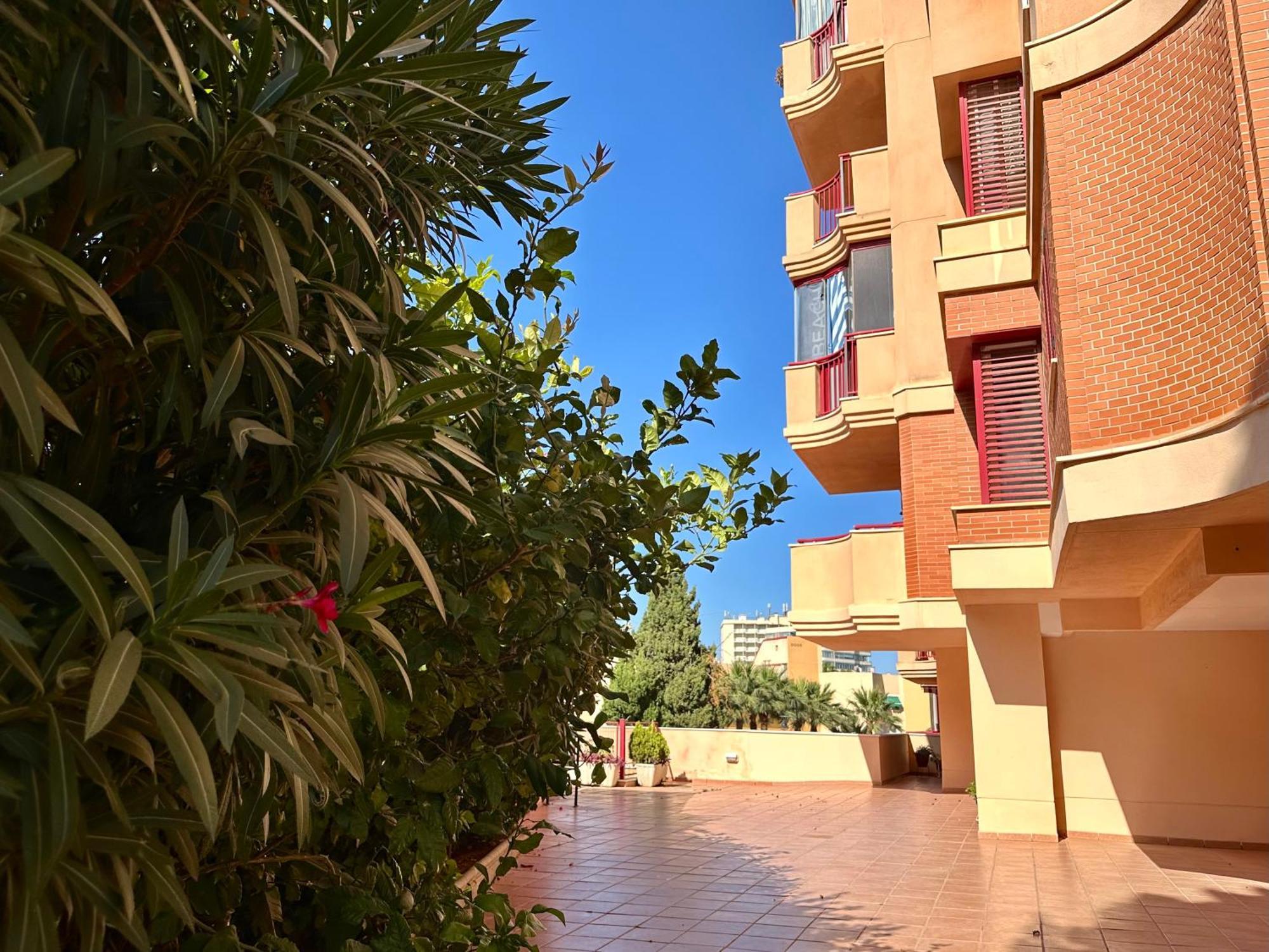 Costa Del Sol Seaside Studio - 5 Mins From Beach 丰希罗拉 外观 照片