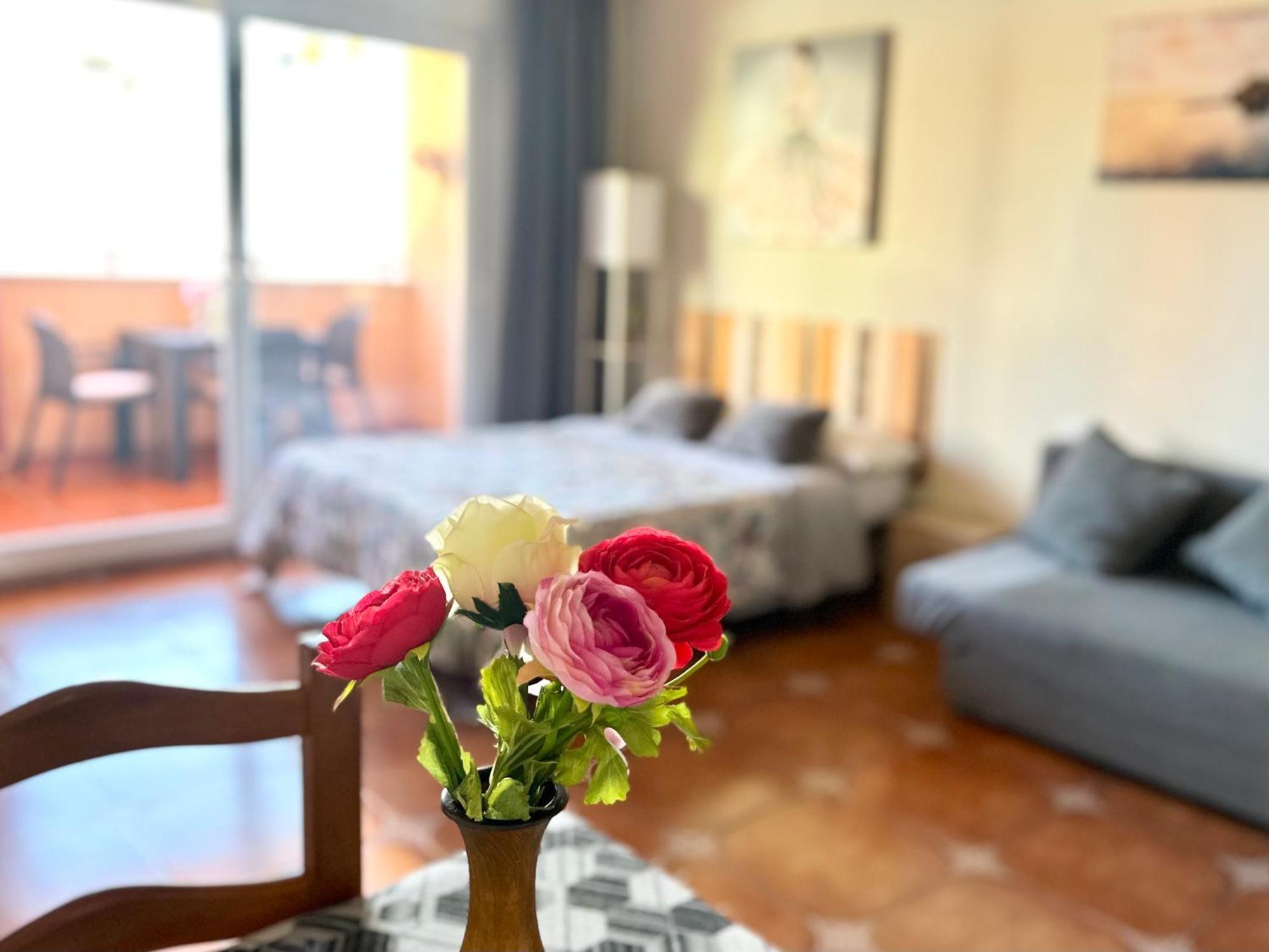 Costa Del Sol Seaside Studio - 5 Mins From Beach 丰希罗拉 外观 照片