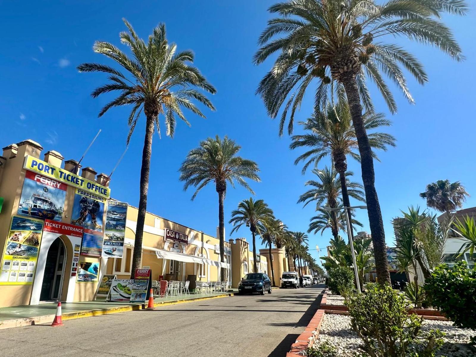 Costa Del Sol Seaside Studio - 5 Mins From Beach 丰希罗拉 外观 照片