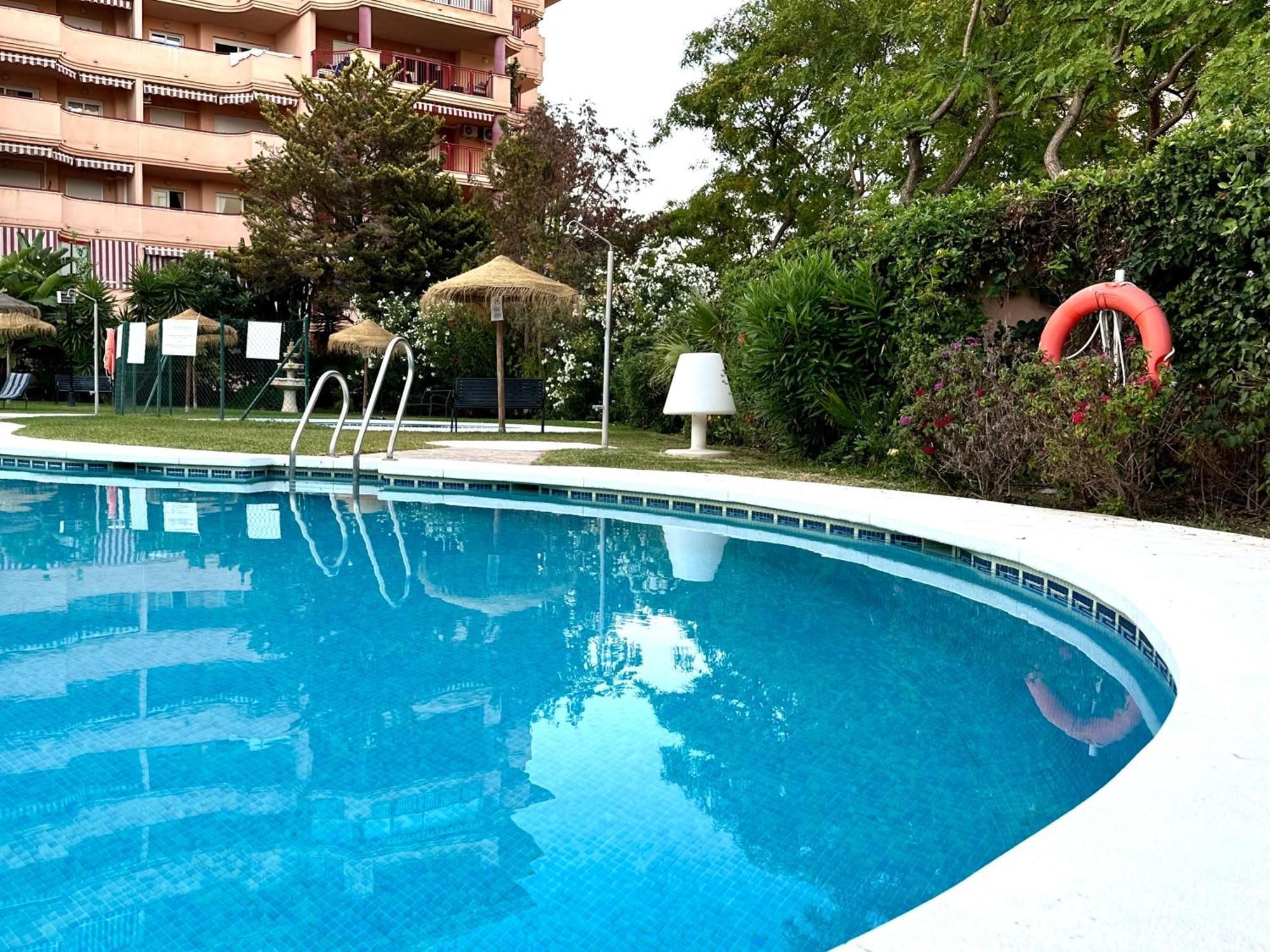 Costa Del Sol Seaside Studio - 5 Mins From Beach 丰希罗拉 外观 照片